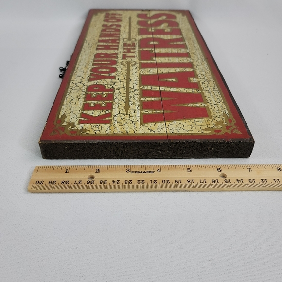 Vtg Wooden Sign KEEP YOUR HANDS OFF THE WAITRESS - George Nathan Associates - Picture 3 of 15